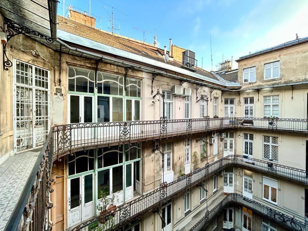Gellert Danube Panorama Apartment Будапеща Екстериор снимка