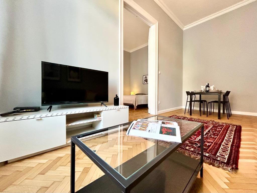 Gellert Danube Panorama Apartment Будапеща Екстериор снимка
