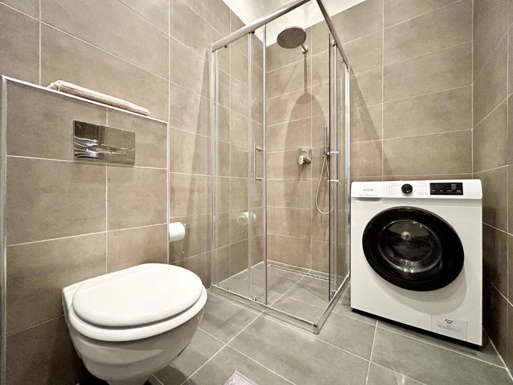 Gellert Danube Panorama Apartment Будапеща Екстериор снимка
